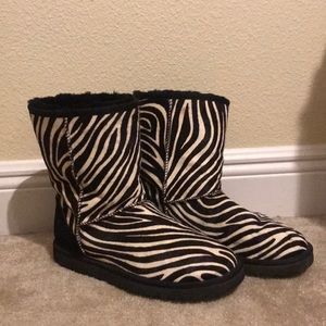 Zebra Uggs